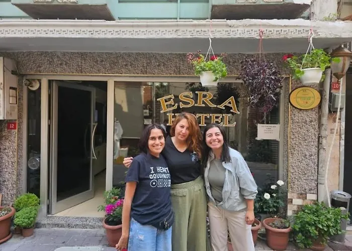 Szálloda Langa Esra